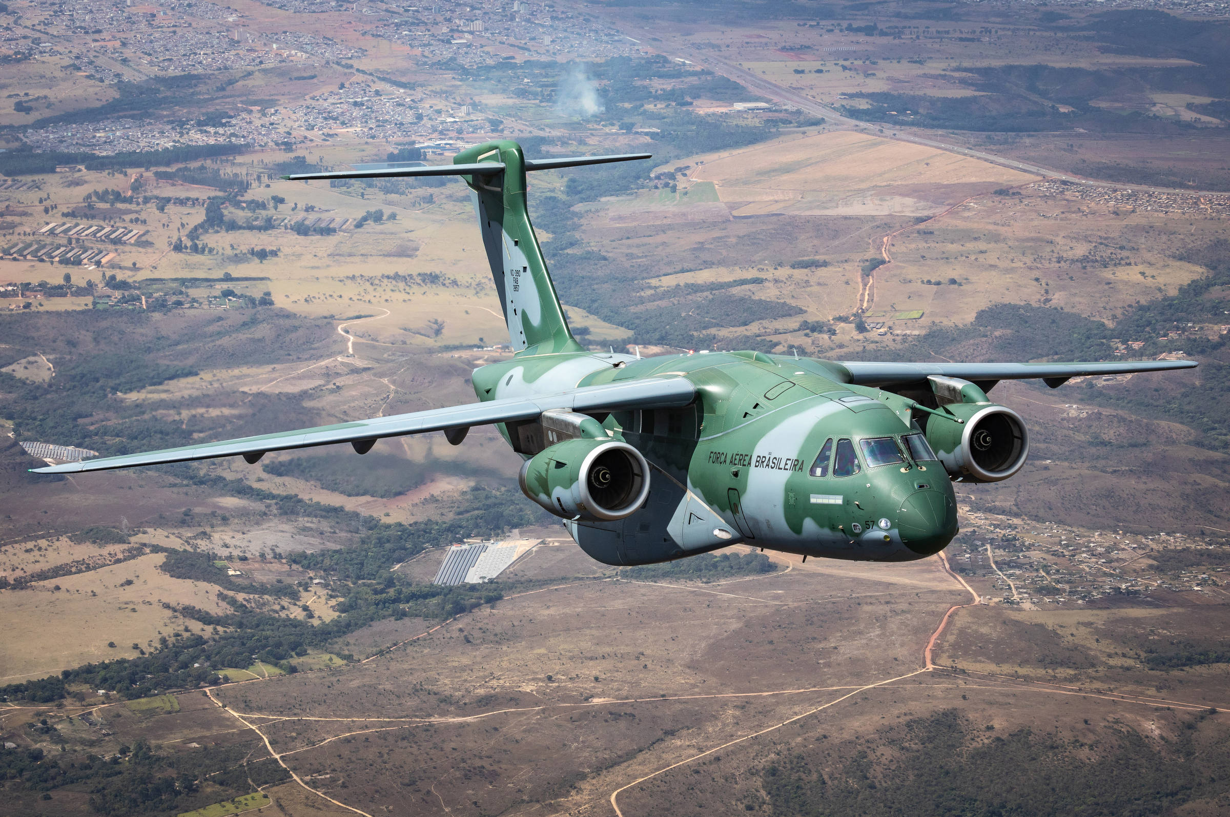 FAB Considera Descartar KC-390 Danificado por Limitações Orçamentárias em 04 de Novembro de 2025