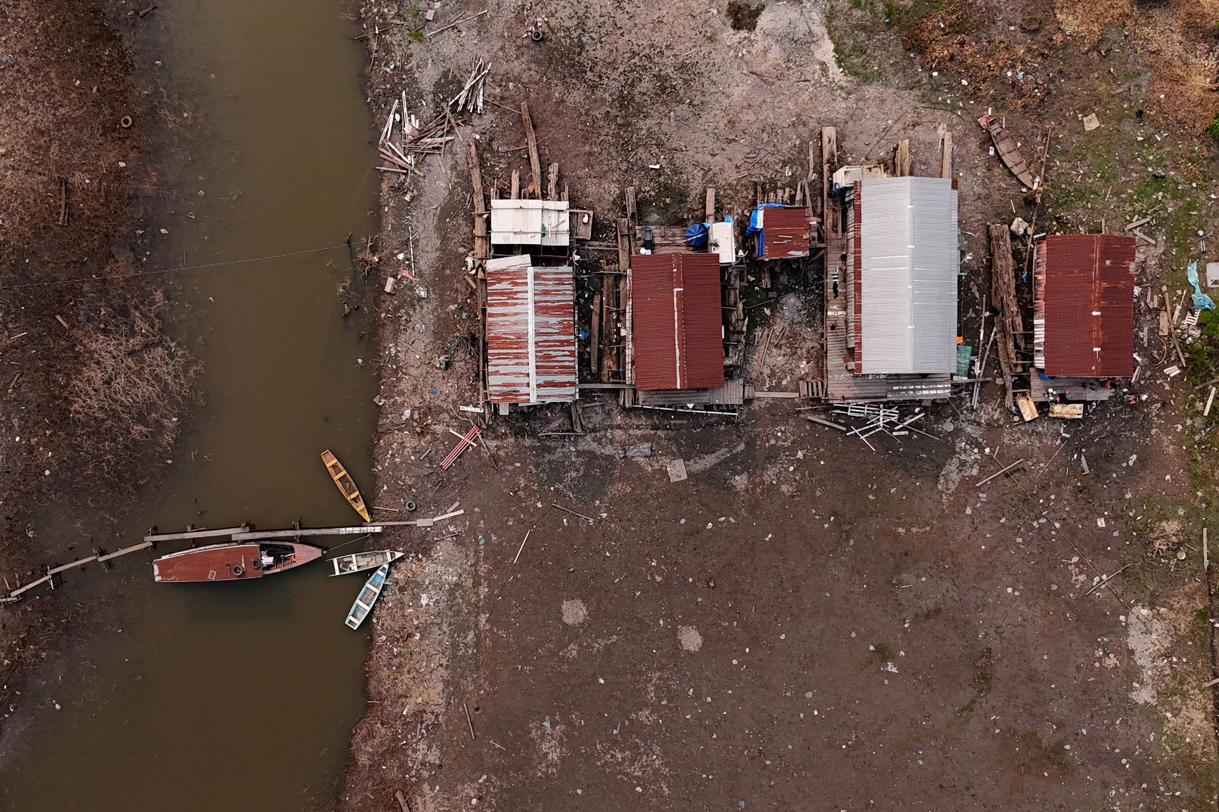 Órgão Responsável por Gestão de Secas Destina 60% de Contratos a Máquinas e Obras em 23 de Novembro de 2025