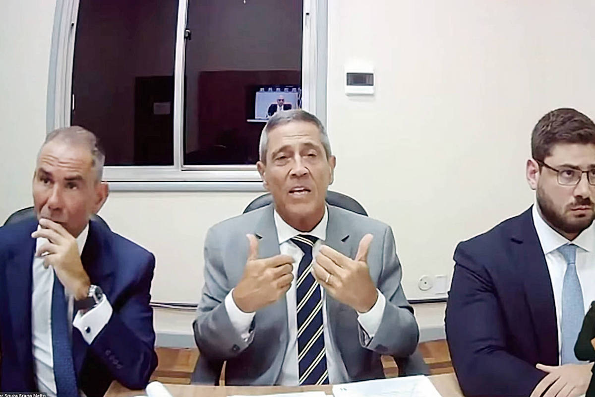 Moraes e Dino se opõem a recurso de condenados por golpe em Brasília – 07/11/2025 – Poder