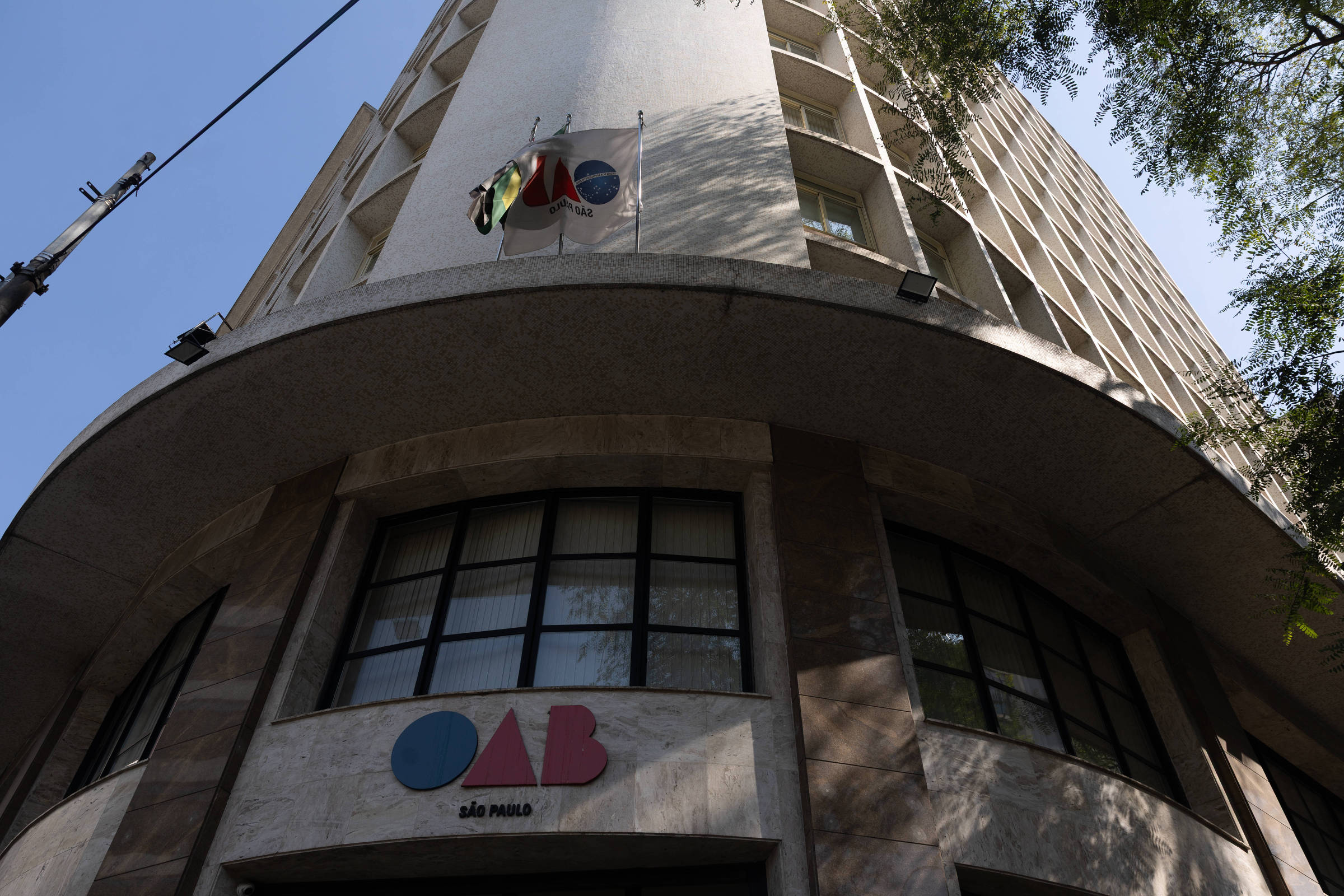 Convenção da ONU Pede Regulação de Escritórios de Advocacia para Combate a Irregularidades – 02/11/2025