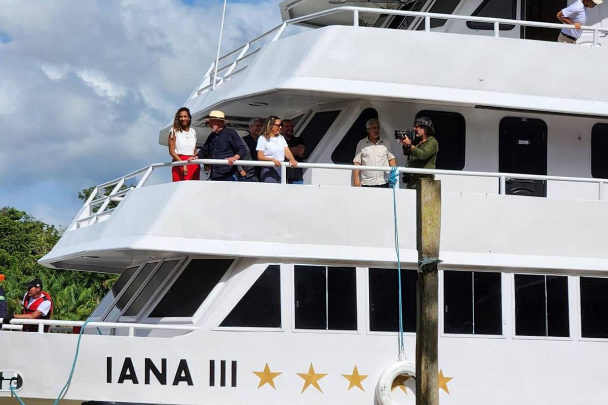 Equipe de Lula Desconsidera Navio da Marinha em Favor de Conforto, 3 de Novembro de 2025, Brasília