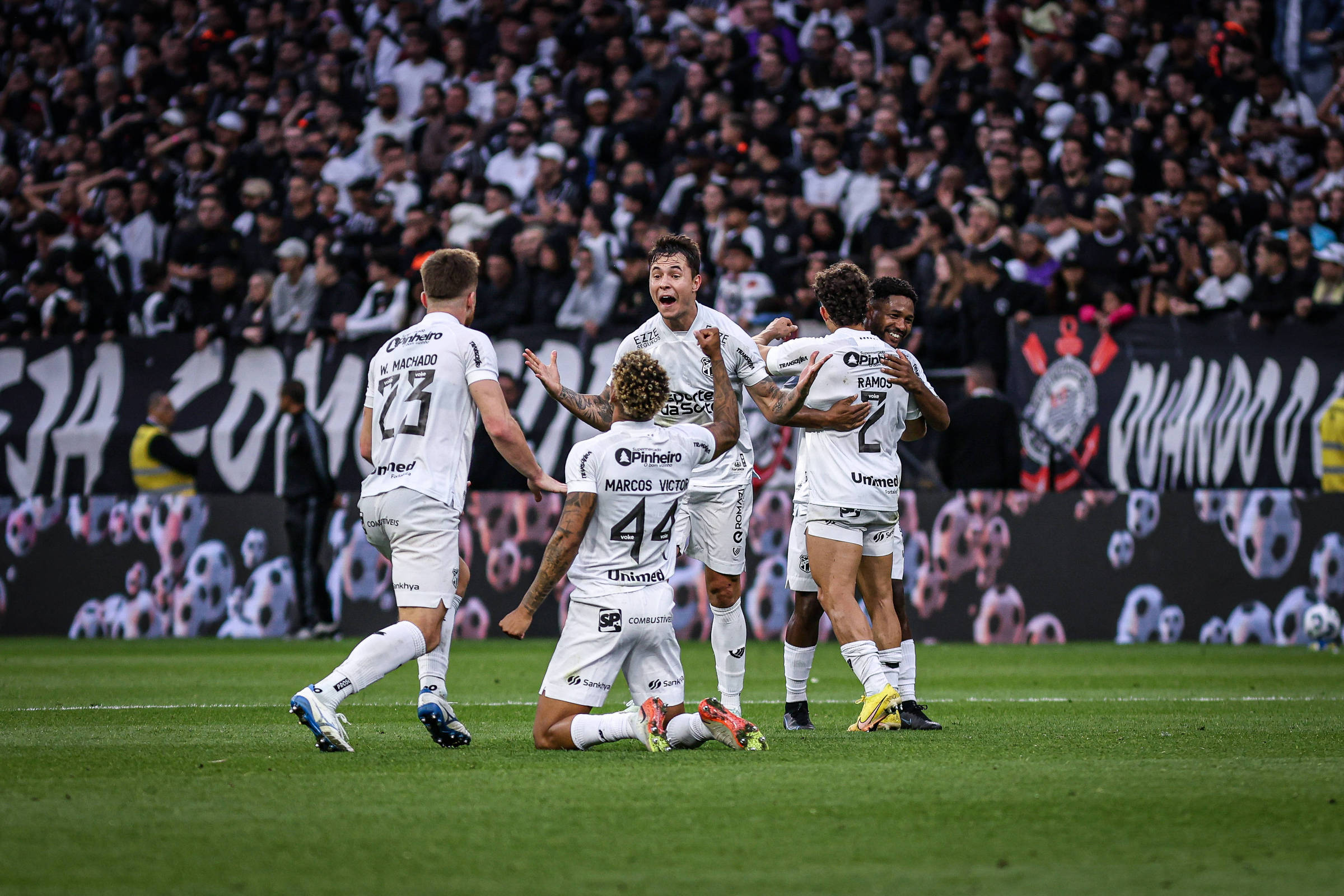 Corinthians em Destaque: Análise do Desempenho da Equipe – 09/11/2025