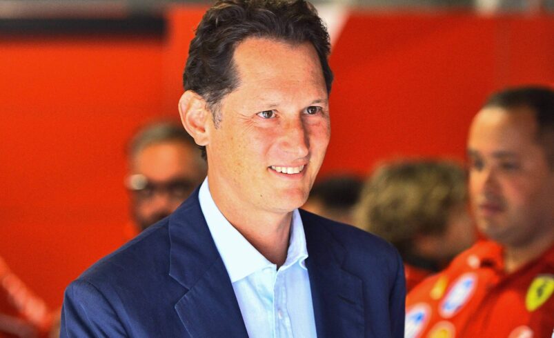 Presidente da Ferrari critica Hamilton e Leclerc após desempenho em competição – 10/11/2025 – Esporte