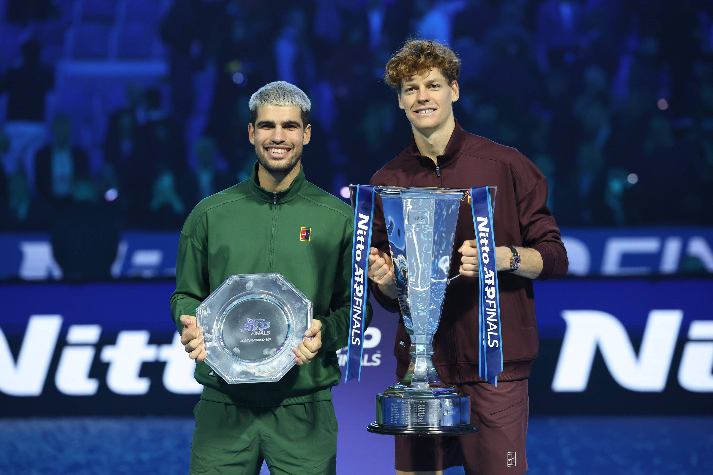 Alcaraz e Sinner: Rivalidade se Fortalece com Derrotas e Aprendizados – 19/11/2025 – Esporte