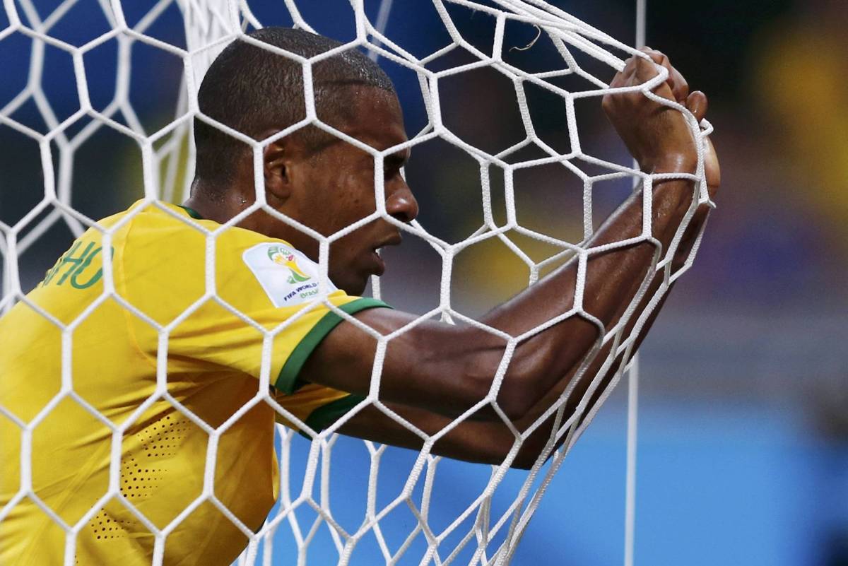 “Fernandinho recorda experiências negativas em duas Copas do Mundo” – 23/11/2025 – O Mundo É uma Bola