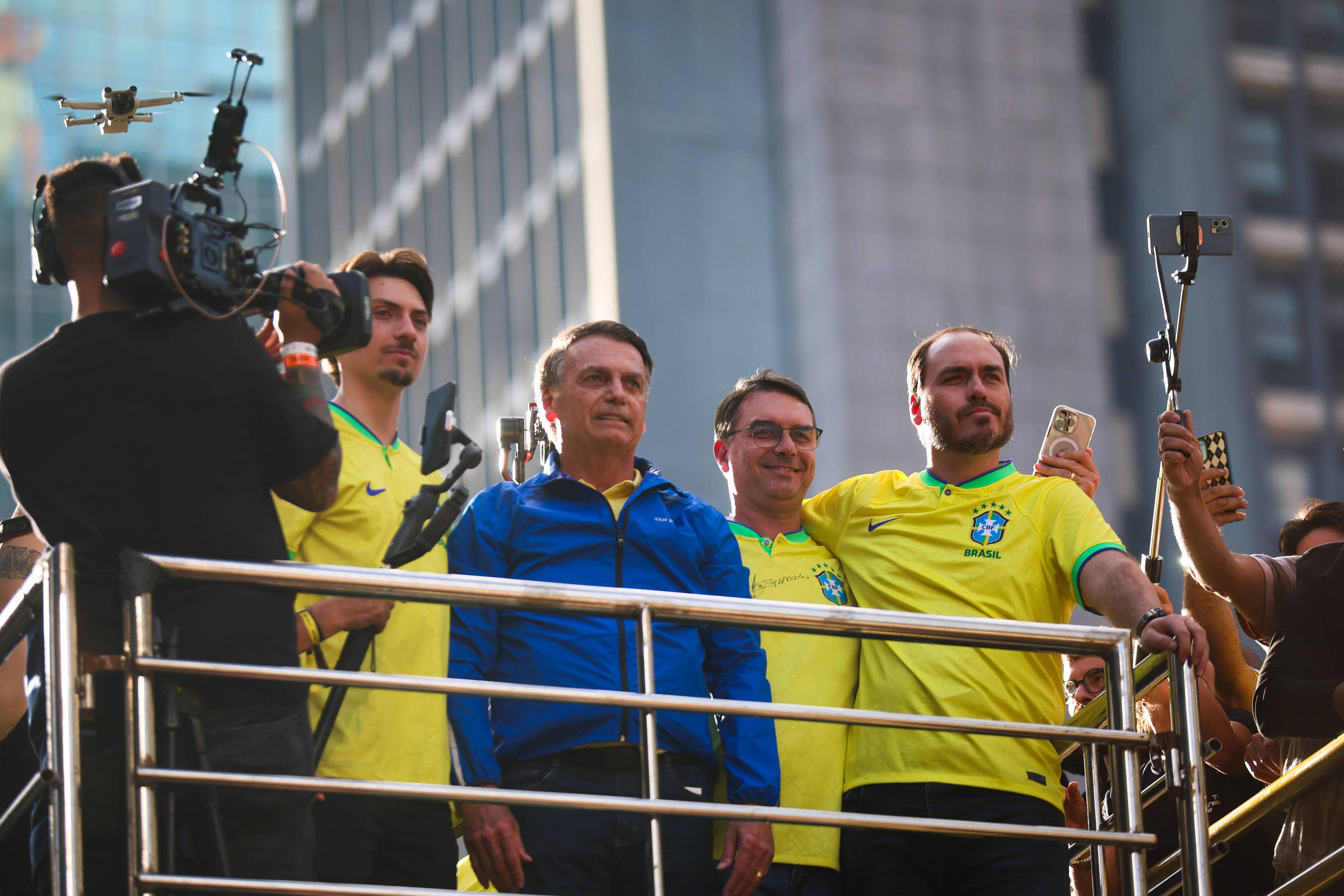 Centrão Avalia Oportunidade para Chapa Sem Bolsonaros em 2025