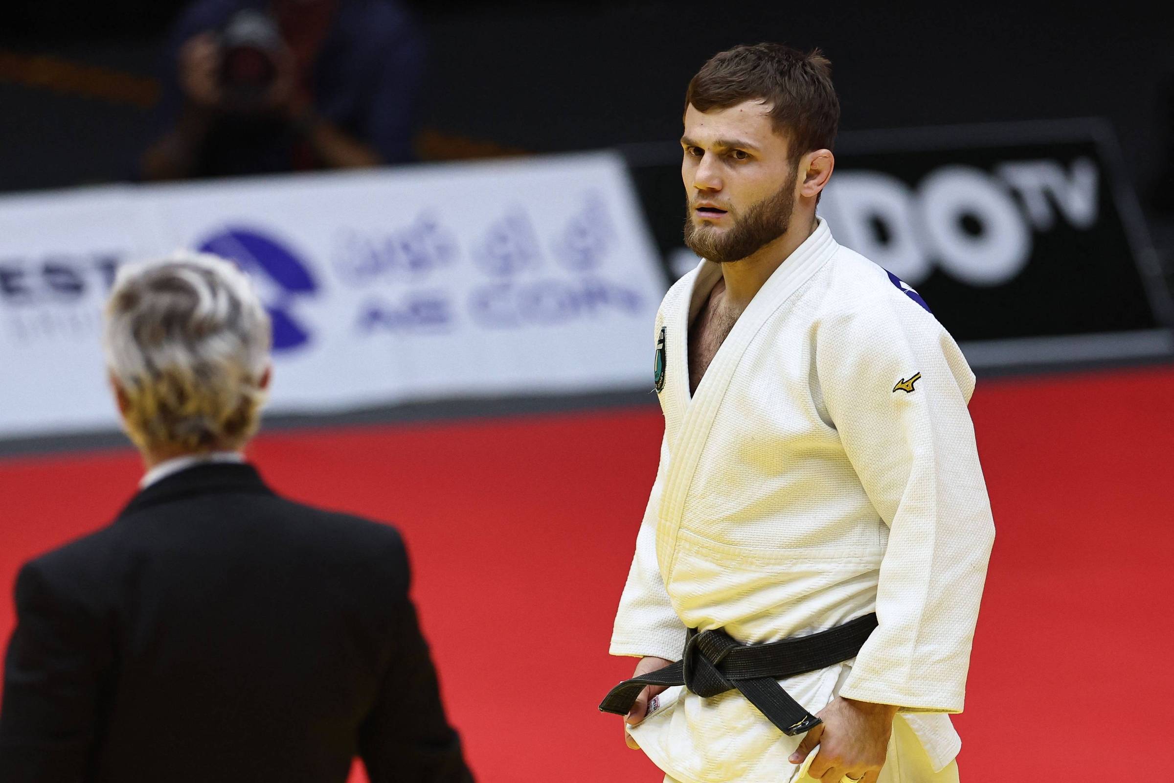 Judoca Russo Conquista Título Nacional Após Reintegração Total – 28/11/2025