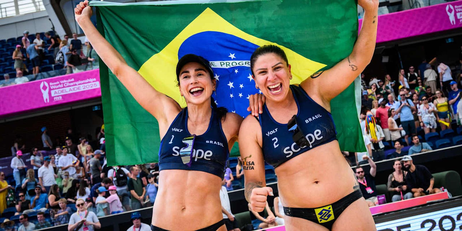 Carol Sobral e Rebecca conquistam medalha de bronze no Mundial de Vôlei de Praia