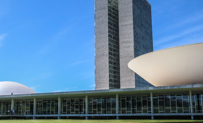 Governadores de Oposição Solicitam Prazo Adicional de Um Mês para Debater Projeto de Lei Antifacção