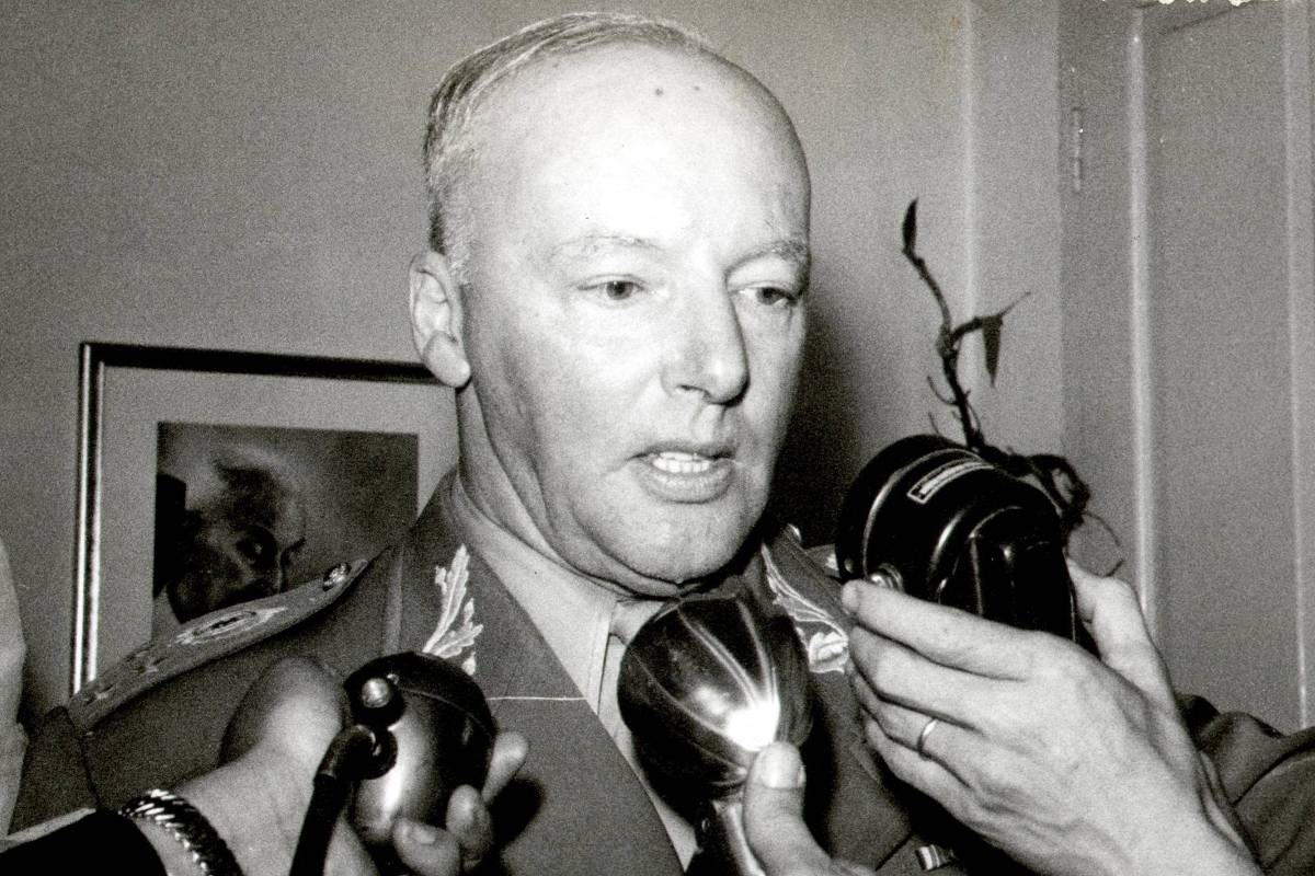 Lindbergh Farias Faz Comparação entre Gilmar Mendes e Marechal Lott em Debate Político – 05/12/2025