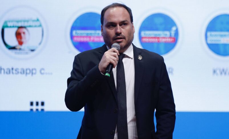 Alesp Concede Maior Honraria a Carlos Bolsonaro em Cerimônia de Homenagem – 03/12/2025