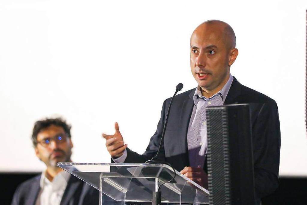 São Paulo: Orçamento para Investimentos em Tecnologia da Informação Reduzido em 14% para 2025