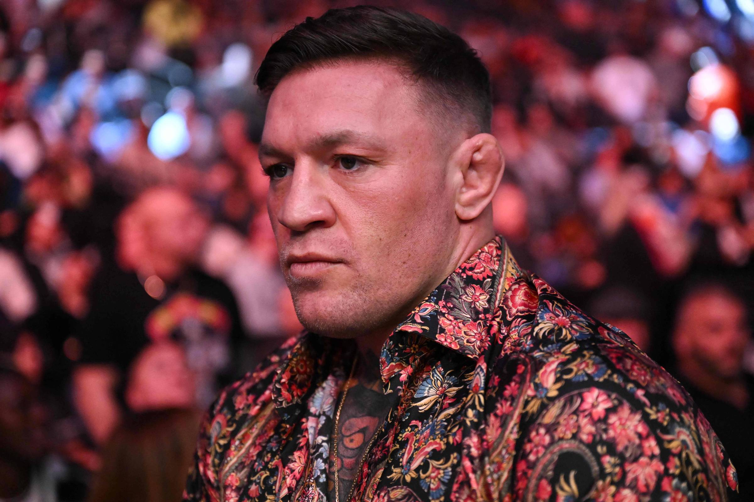 Mulher desiste de acusação de estupro contra Conor McGregor – 04/12/2025 – Esporte