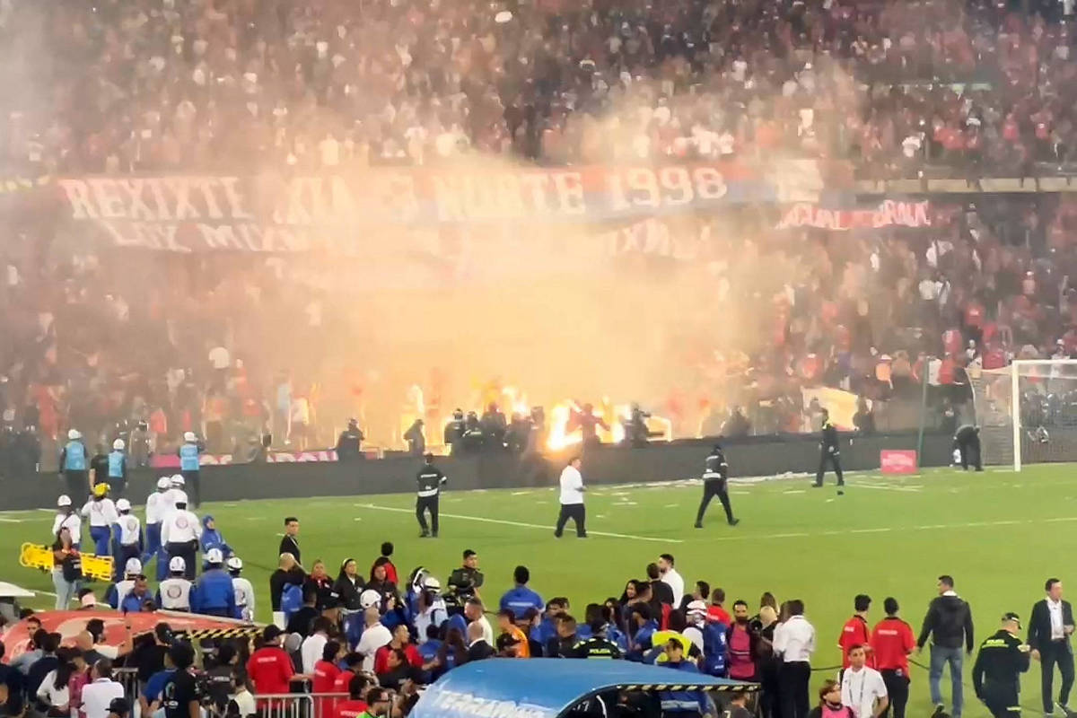Confronto em Estádio na Colômbia Durante Jogo Deixa Quase 60 Feridos – 19/12/2025