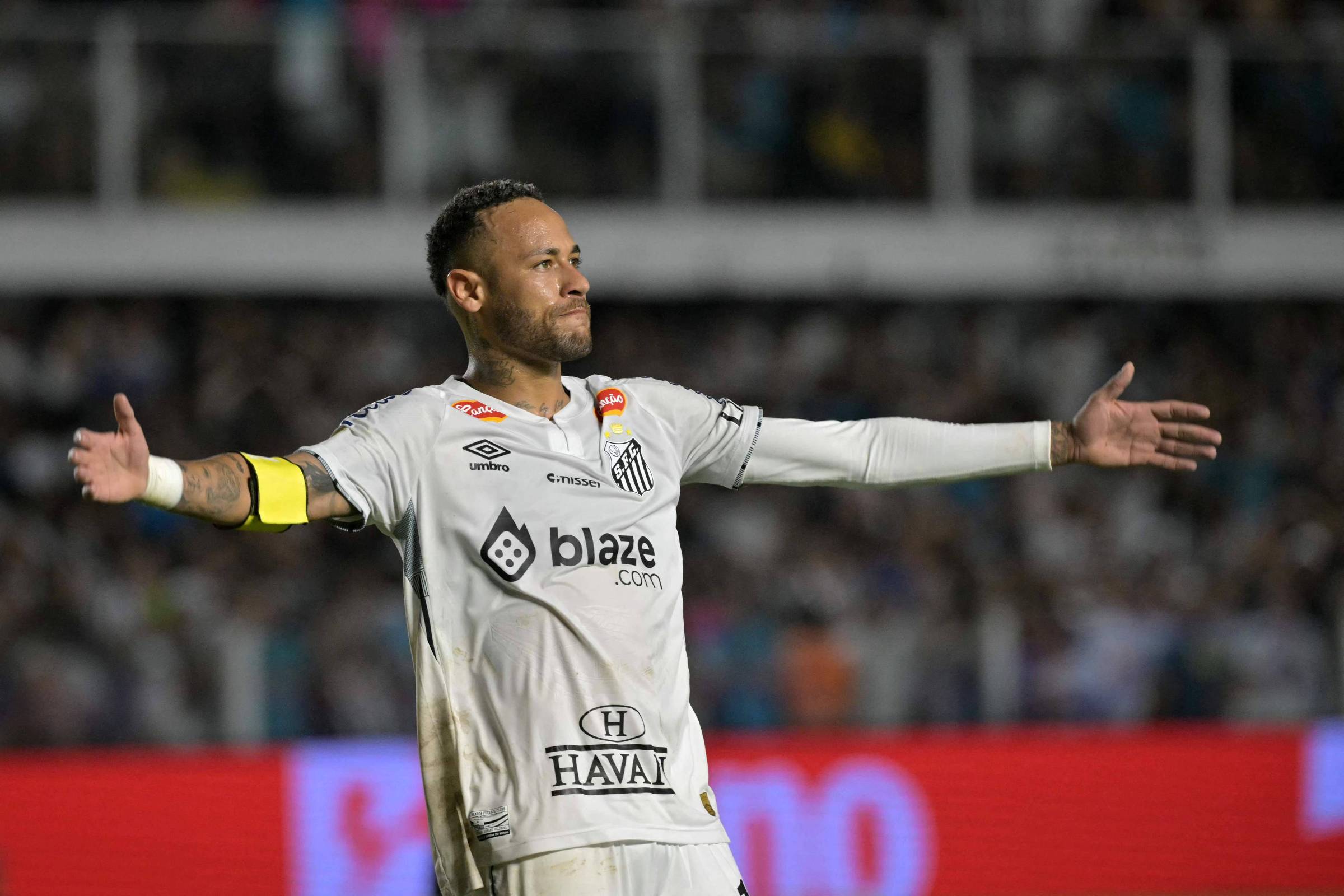 Neymar renova contrato com o Santos até o final de 2026