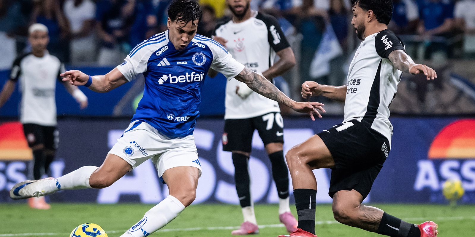 Finalistas da Copa do Brasil serão definidos neste domingo