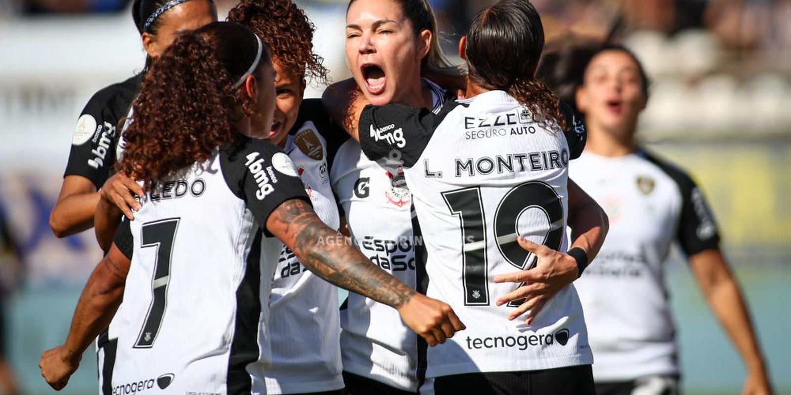 Corinthians enfrenta o Gotham na semifinal do primeiro Mundial de Clubes de Futebol Feminino
