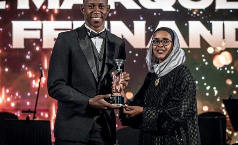 Henrique Marques é coroado o melhor atleta de taekwondo do mundo em 2025