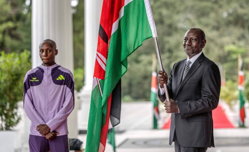 Atleta Sabastian Sawe é Recebido como Herói no Quênia Após Conquista em Competição