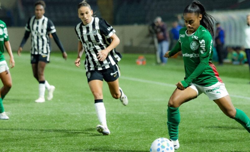 Palmeiras vence Atlético-MG por goleada e assume a vice-liderança no Brasileirão Feminino