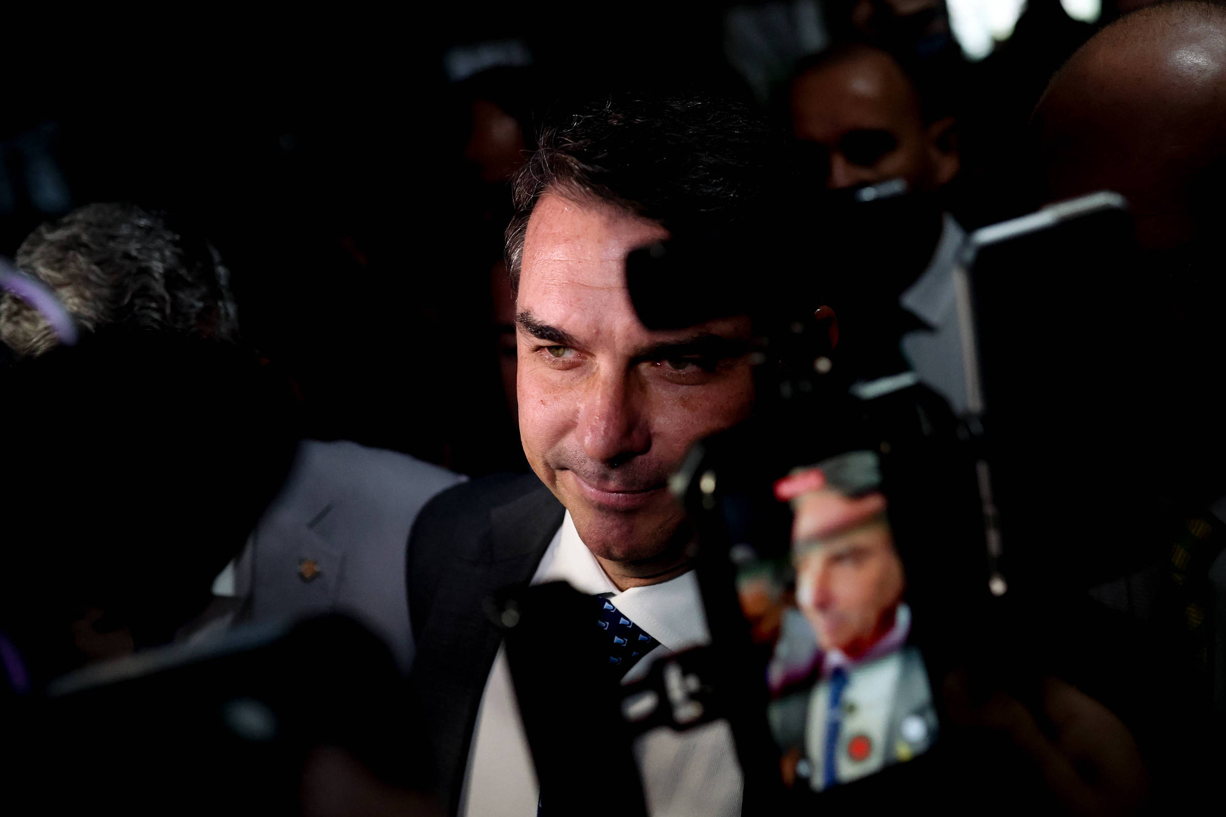 Senado Rejeita Classificação de CV como Terrorista com Voto Favorável de Flávio – 28/05/2026
