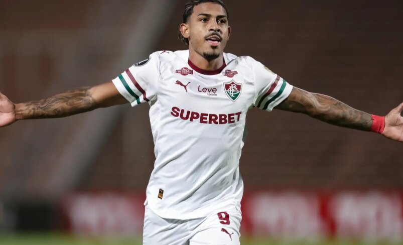 Fluminense empata na Argentina e se mantém na briga pela Libertadores