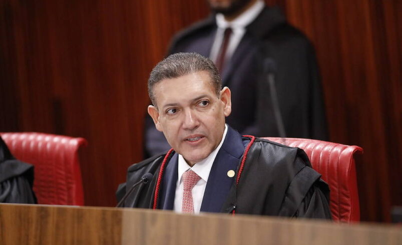 Kassio Retira do Ar Pesquisa que Indica Queda de Flávio em 08 de Junho de 2026