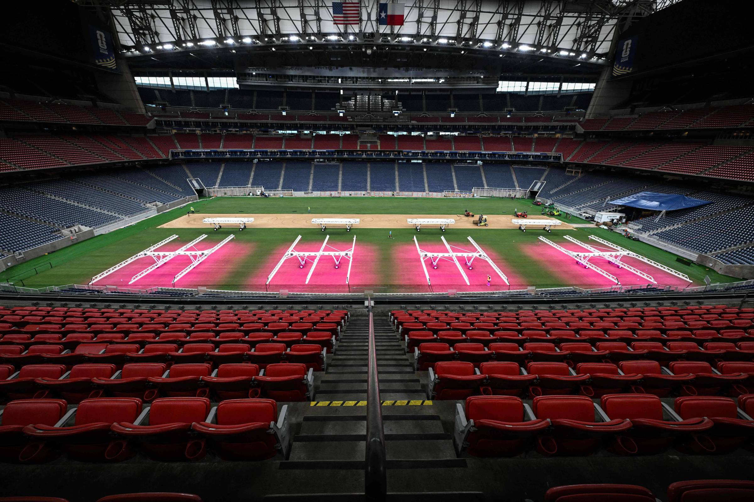 Estádio em Houston proporciona alívio do calor para torcedores durante competição esportiva – 29/06/2026 – Esporte