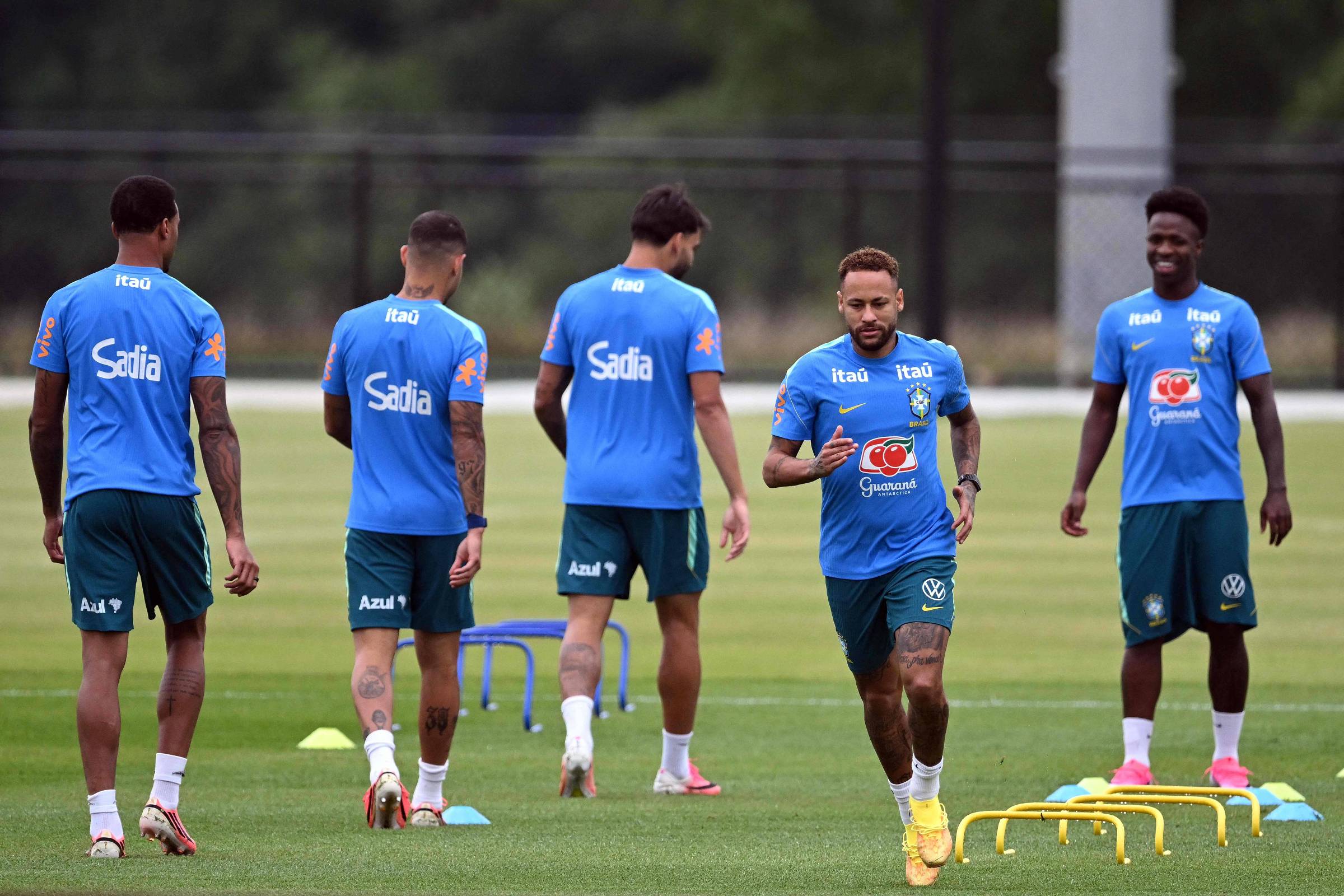 Brasil realiza treino preparatório para confronto contra a Escócia sem Alisson – 22/06/2026 – Esporte