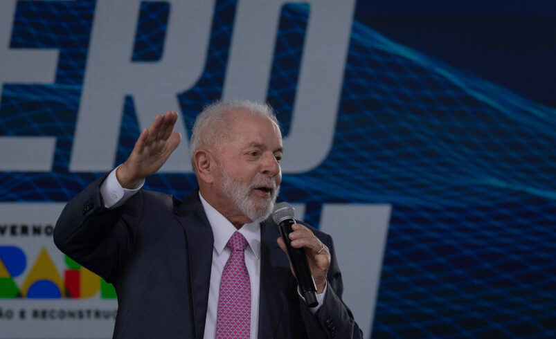 Lula Anuncia Equipamentos para Forças Armadas em Resposta a Crescente Instabilidade Global – 26/06/2026 – Política