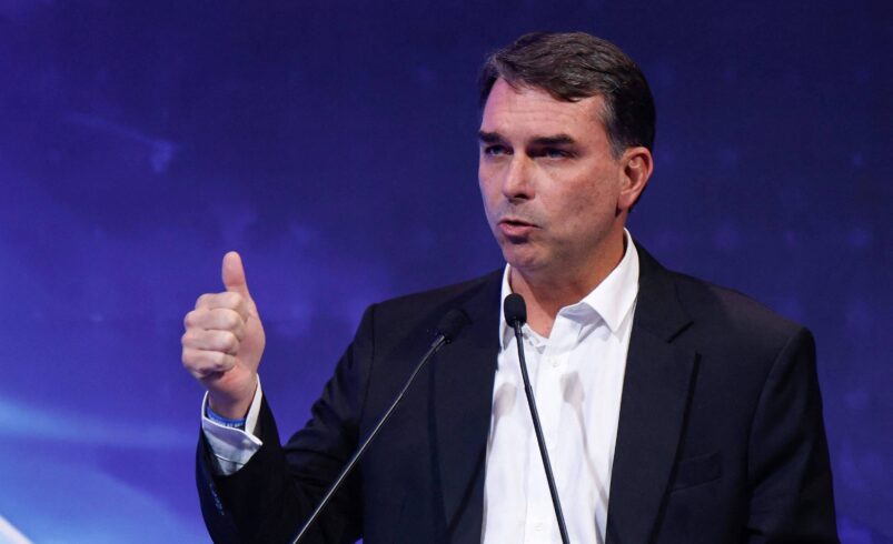 Flávio Bolsonaro comenta sobre a busca por um vice qualificado após vídeo de Michelle em 27/06/2026 – Política