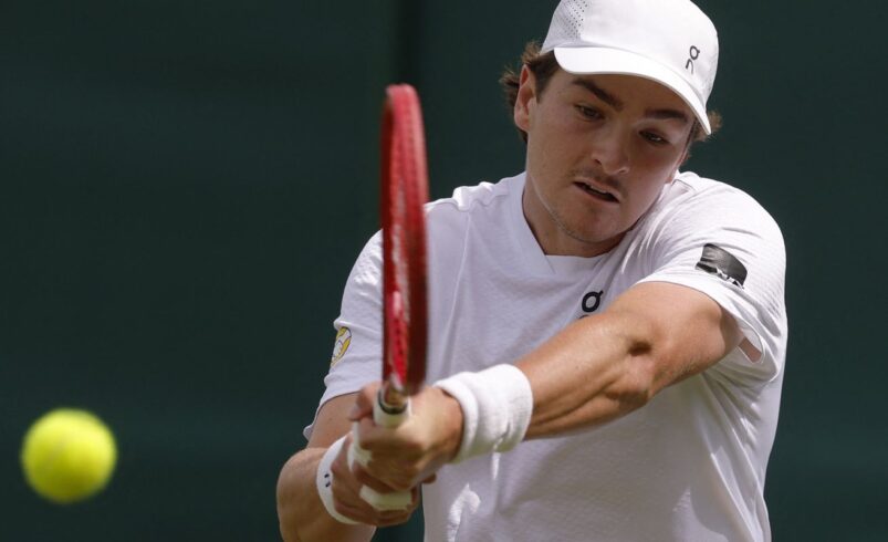João Fonseca vence Bautista Agut por 3 a 0 em sua estreia em Wimbledon