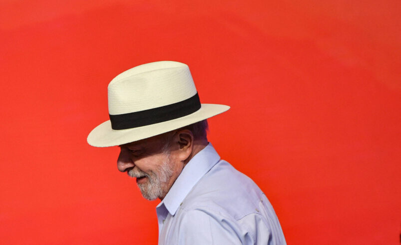 Lula Adota Chapéus Após Diagnóstico de Câncer de Pele; Confira os Modelos – 02/07/2026 – Política