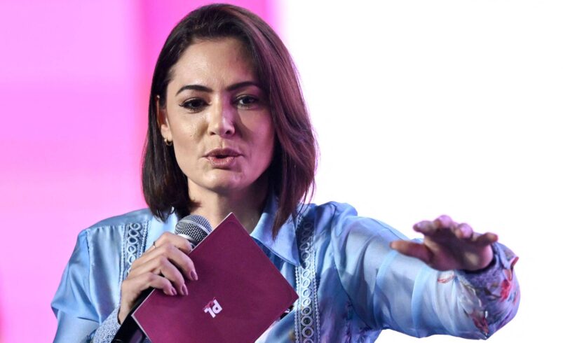 Michelle Defende que Política para Surdos Transcende Ideologias em Brasília – 04/07/2026