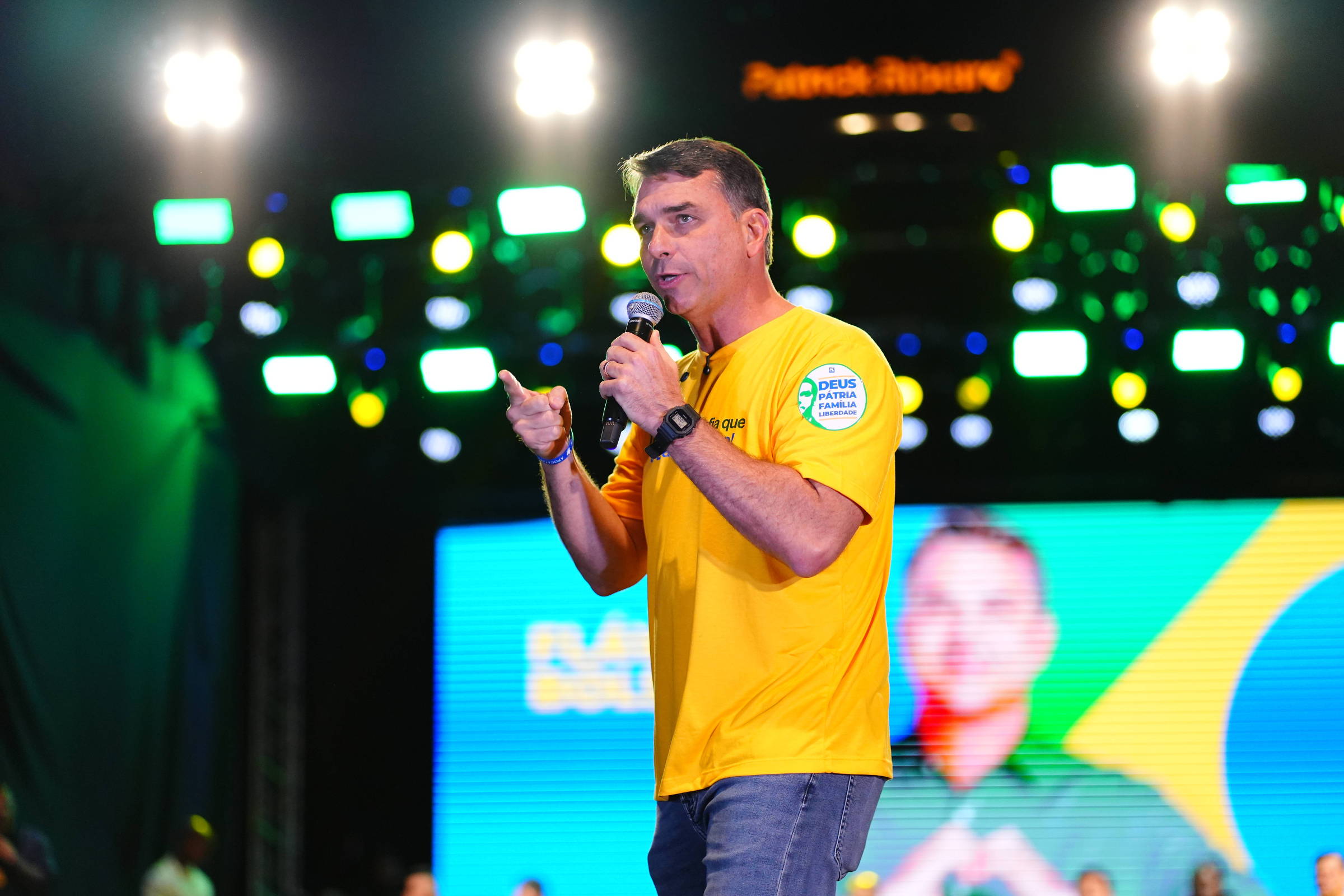 Flávio Bolsonaro Realiza Convenção Sem Definição de Vice em 20 de Julho de 2026