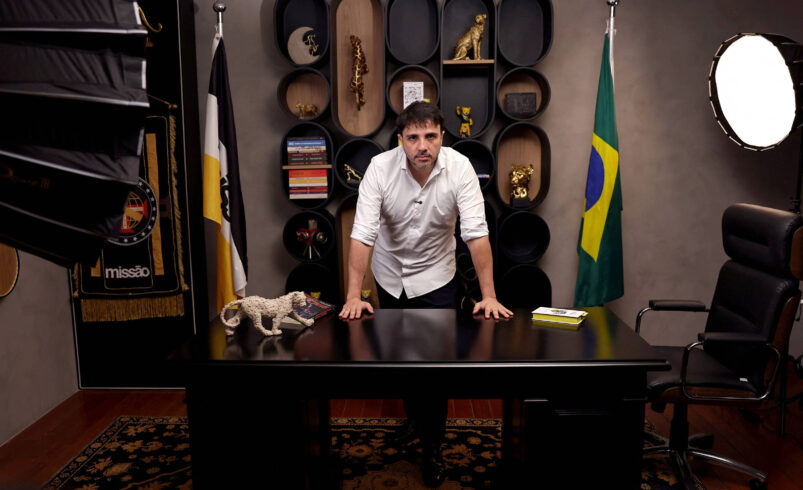 “Renan Calheiros solicita investigação da PF após artista fazer declaração desejando sua morte” – 24/07/2026 – Painel