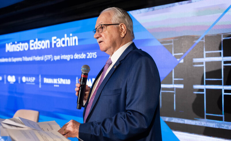 Ministro Edson Fachin discursa em evento da Folha; confira os principais pontos – 10/08/2026 – Política