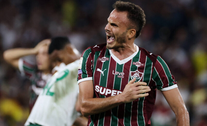 Fluminense supera Palmeiras com virada nos acréscimos em jogo de 15/08/2026